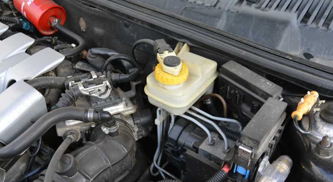 How to know when you need to have your brake fluid changed